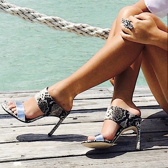 Stuart Weitzman Python 🐍 My Slide Heels silver snakeskin metallic strap 8.5 - Picture 11 of 11